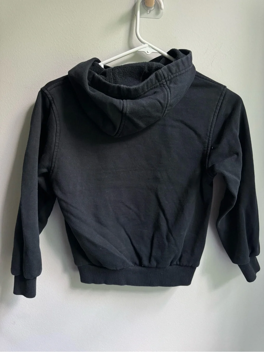 Nike Black Kids Pullover Hoodie with White Logo Back2School